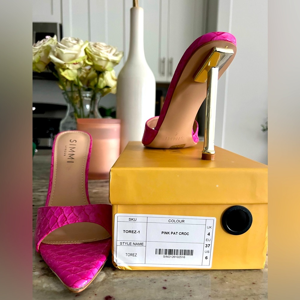 Pink heels